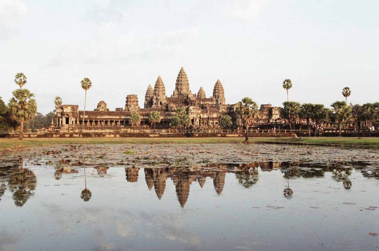 angkor-wat-2540898_1920.jpg