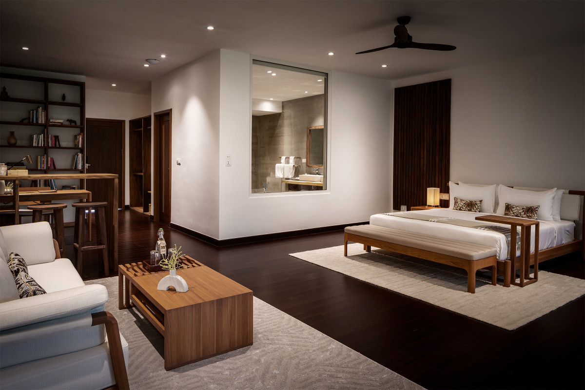 Luxury Suite Bungalow-Suite.jpg